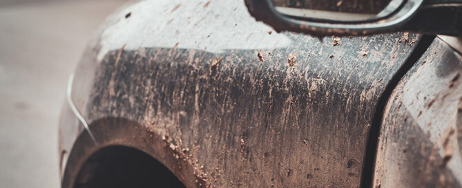 5 Signs It’s Time for a Car Wash (Inside & Out)